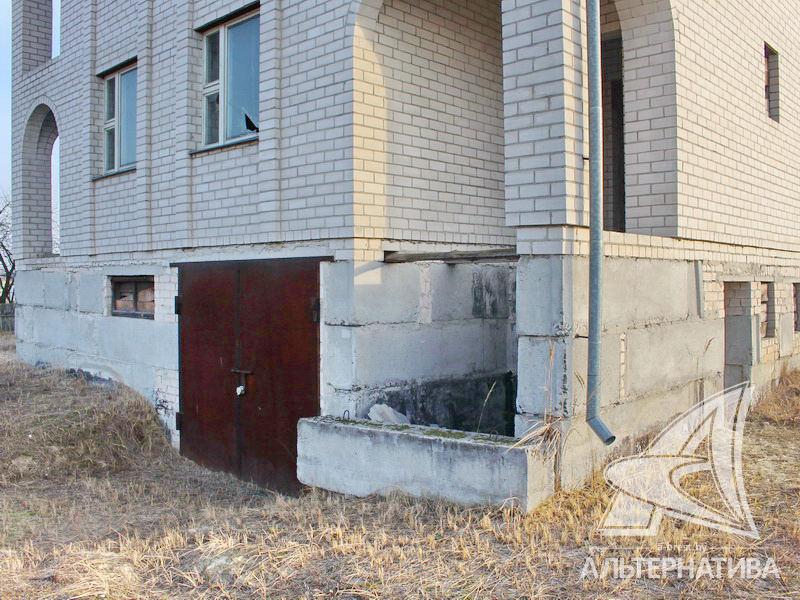  186.6кв.м. (участок 14.89 сот.), г. Брест (БЕРЕЗОВКА)