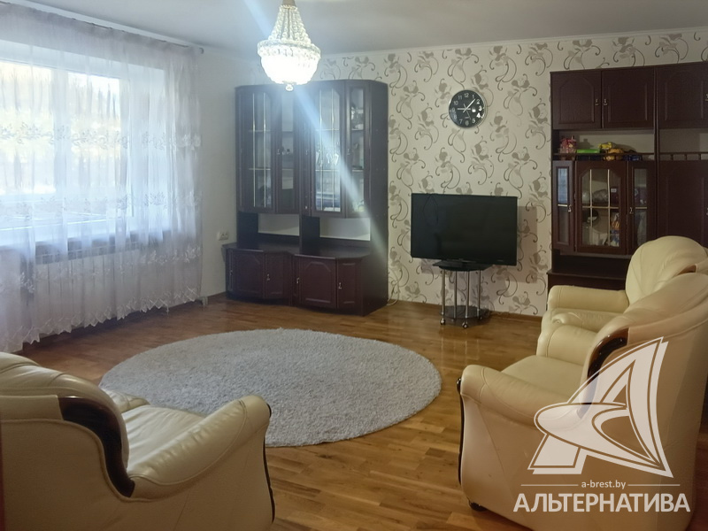  64кв.м., комнат 3, г. Брест (КИЕВКА)