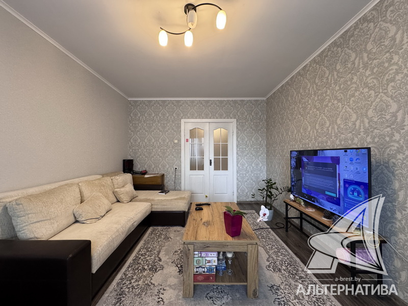  92.9кв.м., комнат 4, г. Брест (КОВАЛЕВО)