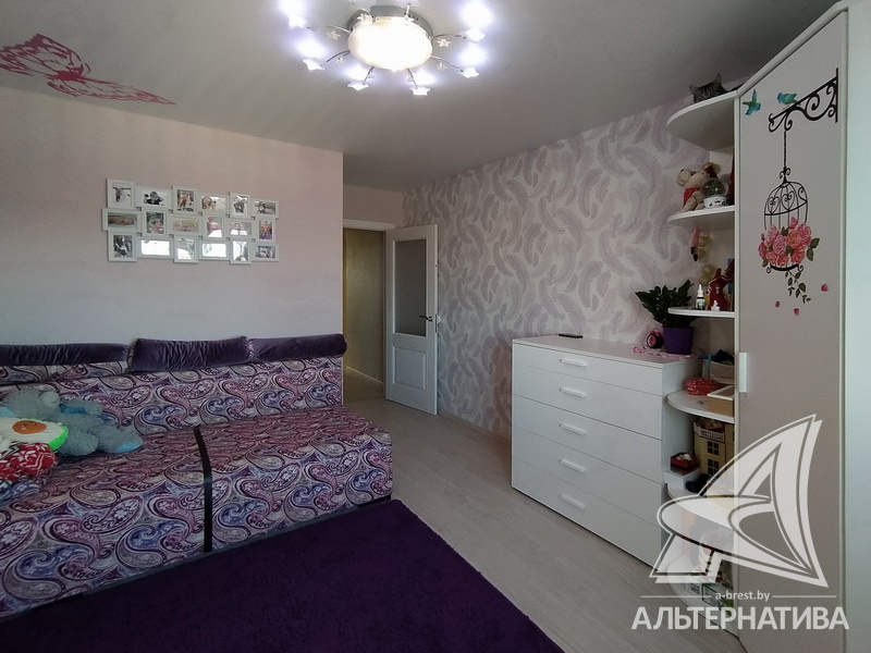  73.9кв.м., комнат 3, г. Брест (ДУБРОВКА)