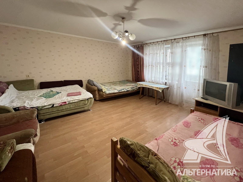  74.9кв.м., комнат 2, г. Брест (ЦЕНТР)