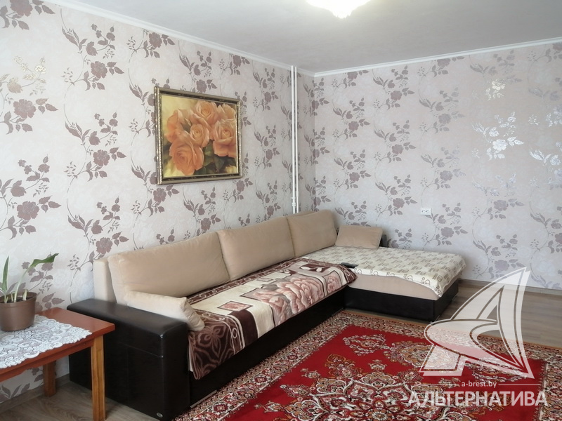  67.3кв.м., комнат 3, Малоритский р-н