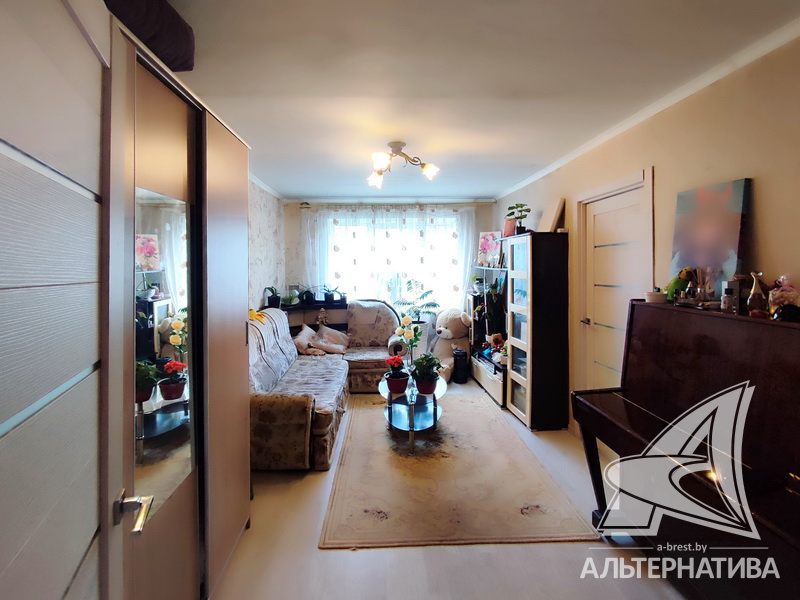  54.6кв.м., комнат 3, Брестский р-н
