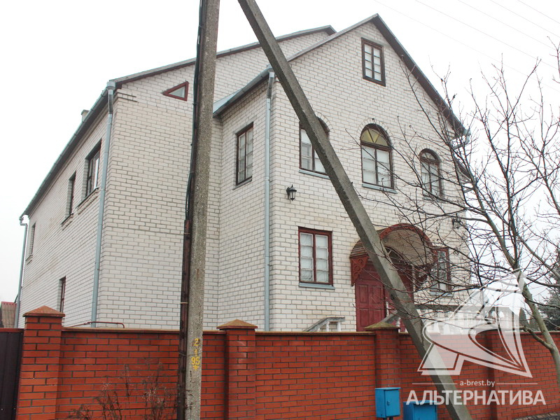  614.6кв.м. (участок 15.32 сот.), г. Брест (ВЕРЕСКОВЫЕ)
