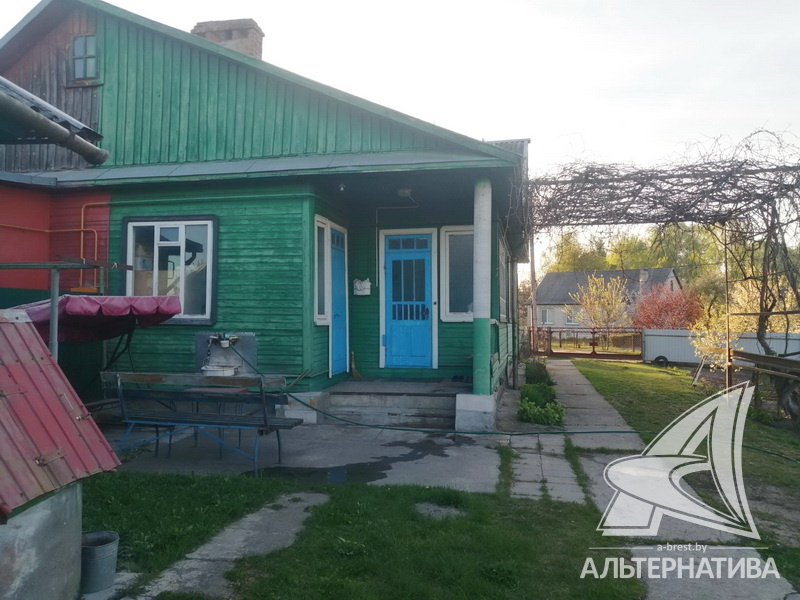 102.8кв.м. (участок 13.68 сот.), Кобринский р-н