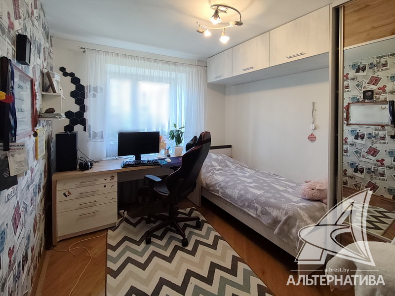  73.6кв.м., комнат 3, г. Брест (КИЕВКА)