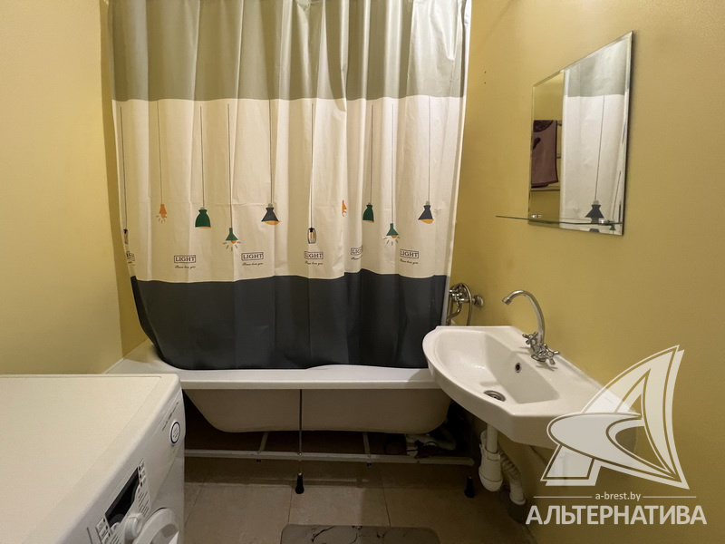  42.2кв.м., комнат 1, г. Брест (Лт. РЯБЦЕВА)