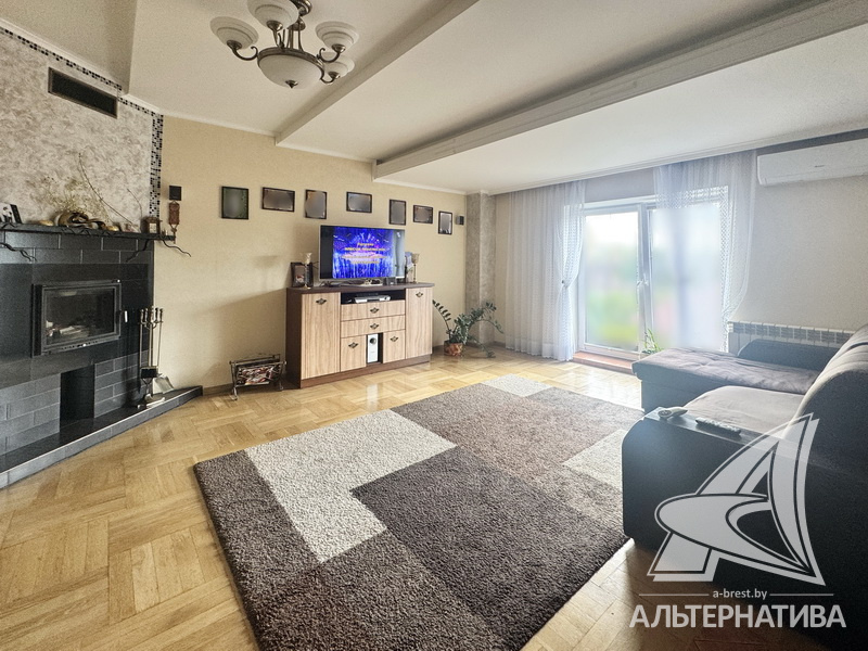  115.2кв.м., комнат 4, г. Брест (КОВАЛЕВО)