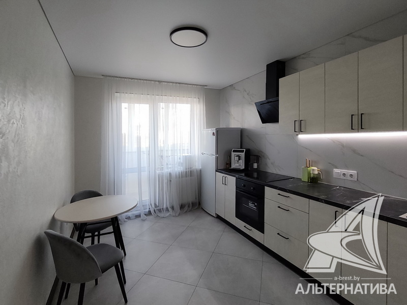  42кв.м., комнат 1, г. Брест (ГРАЕВКА)