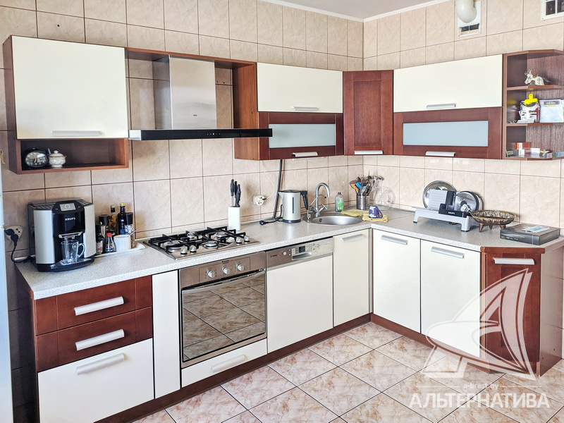  254.9кв.м. (участок 7.79 сот.), г. Брест (БЕРЕЗОВКА)