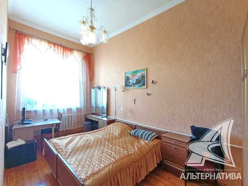  98.6кв.м., комнат 3, г. Брест (ДУБРОВКА)