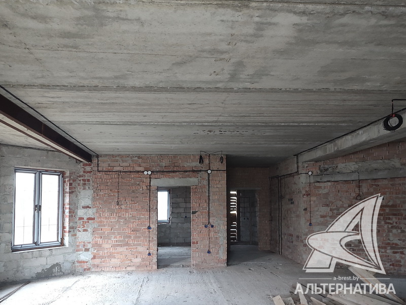  325.5кв.м. (участок 13.33 сот.), Брестский р-н