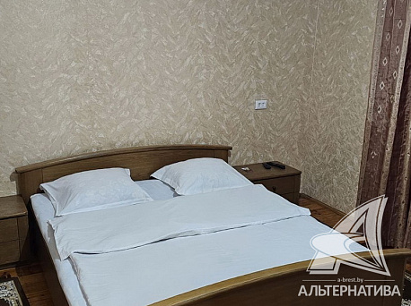  3 комнат. 5 этаж (г.д. Ходосы)