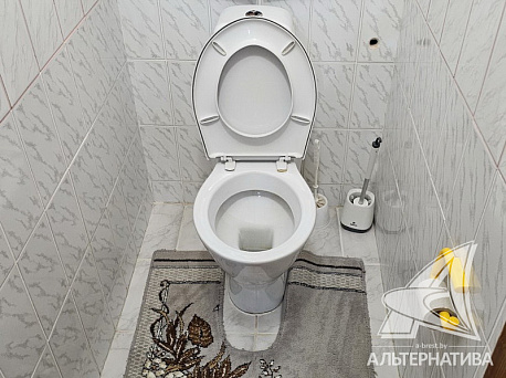  3 комнат. 5 этаж (г.д. Ходосы)